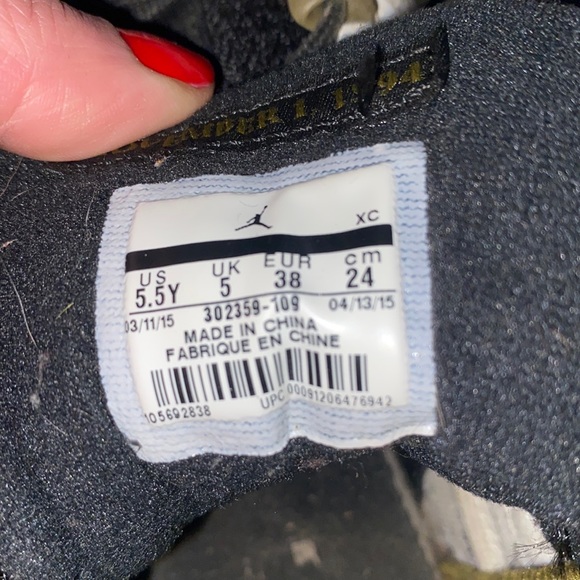 Air Jordan 9 IX Retro Statue Militia Green - Picture 3 of 3